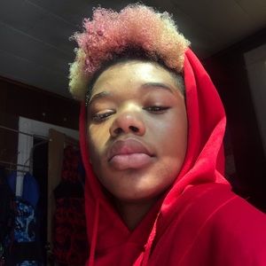 Meet your Posher, Jaysson